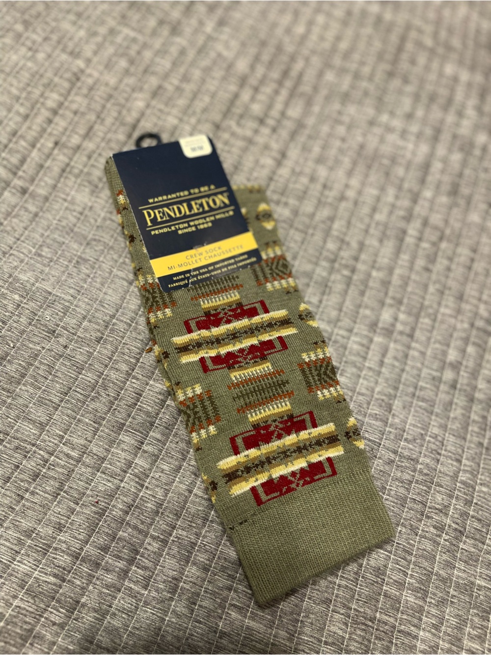 Pendleton Olive Green Red Patterned Crew Socks
